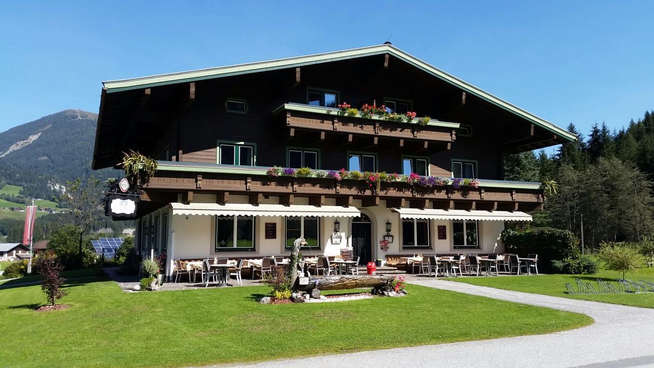 Gasthof Schuetthof Neukirchen am Grossvenediger Bagian luar foto